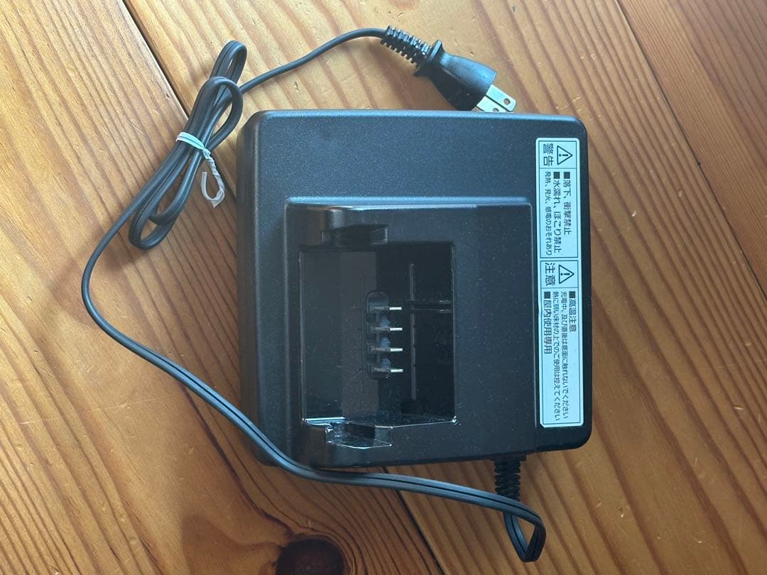 Panasonic NKJ075Z1A 充電器