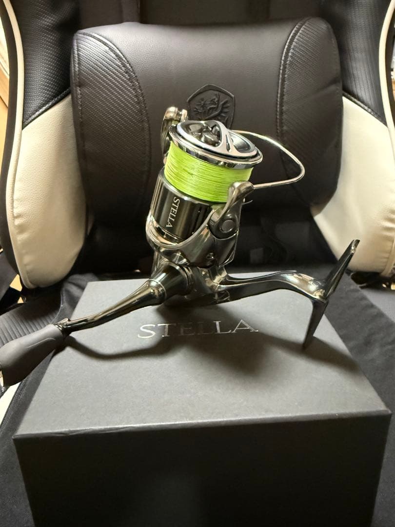 美品 シマノ 22ステラ 2500S
