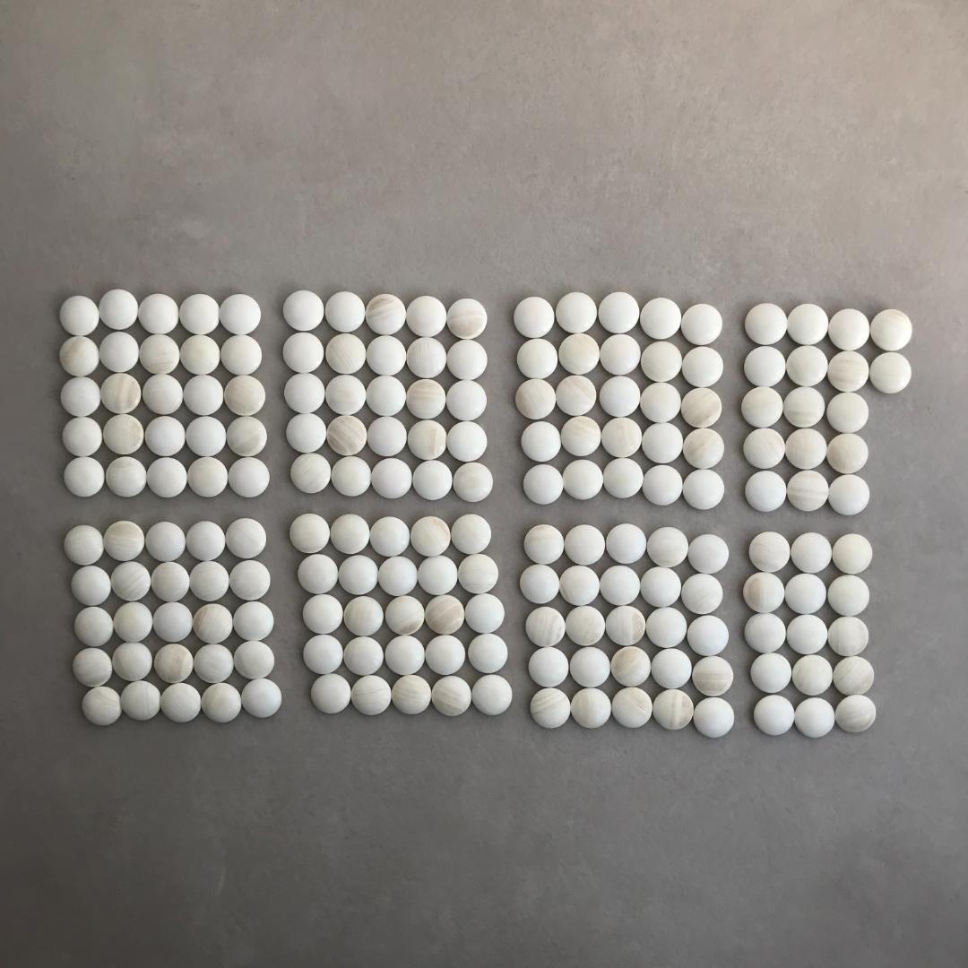 囲碁の駒 白石（黒石）＆ 碁笥 セット 木箱付き