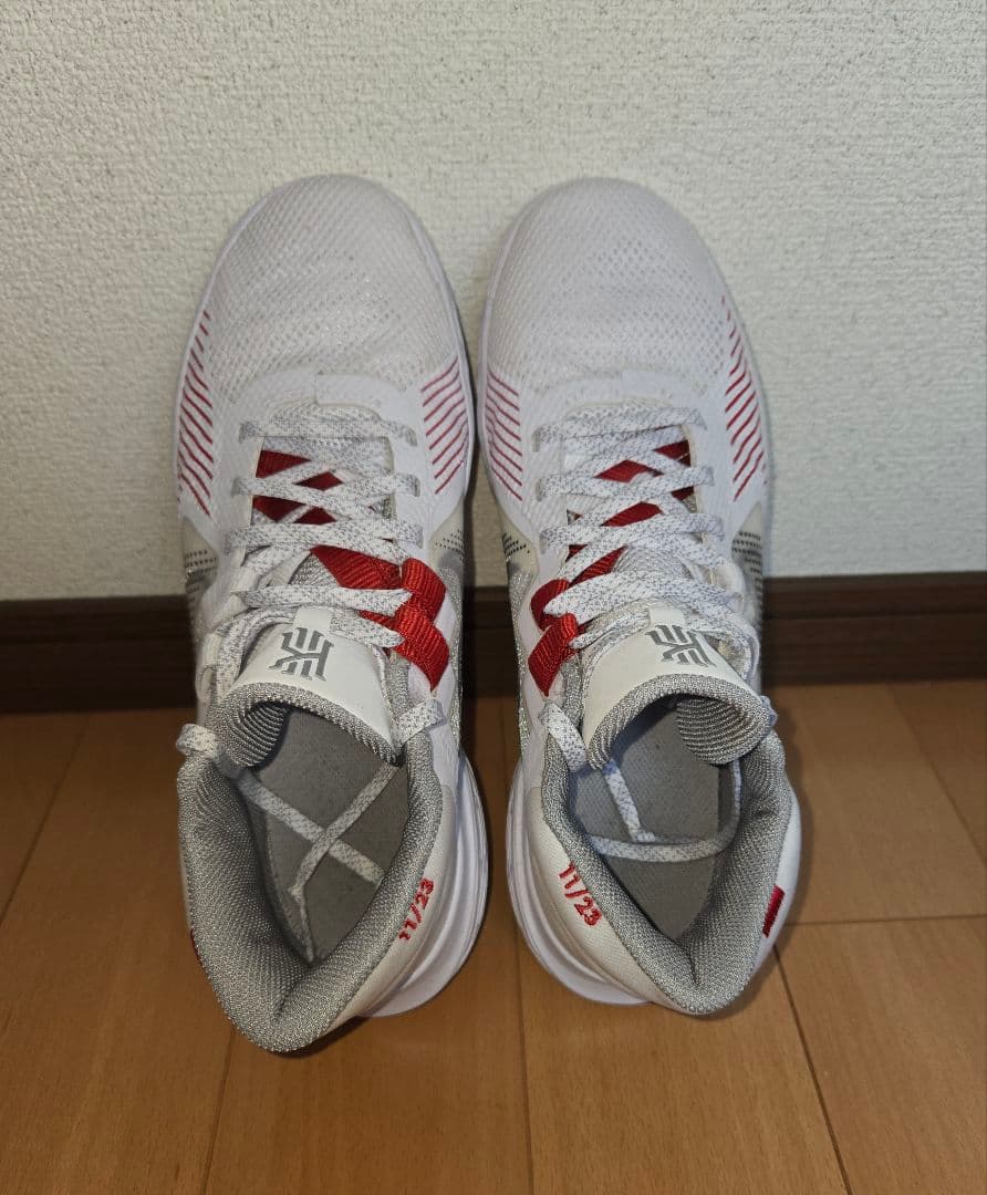 シューズ(男性用) Nike Kyrie Flytrap V