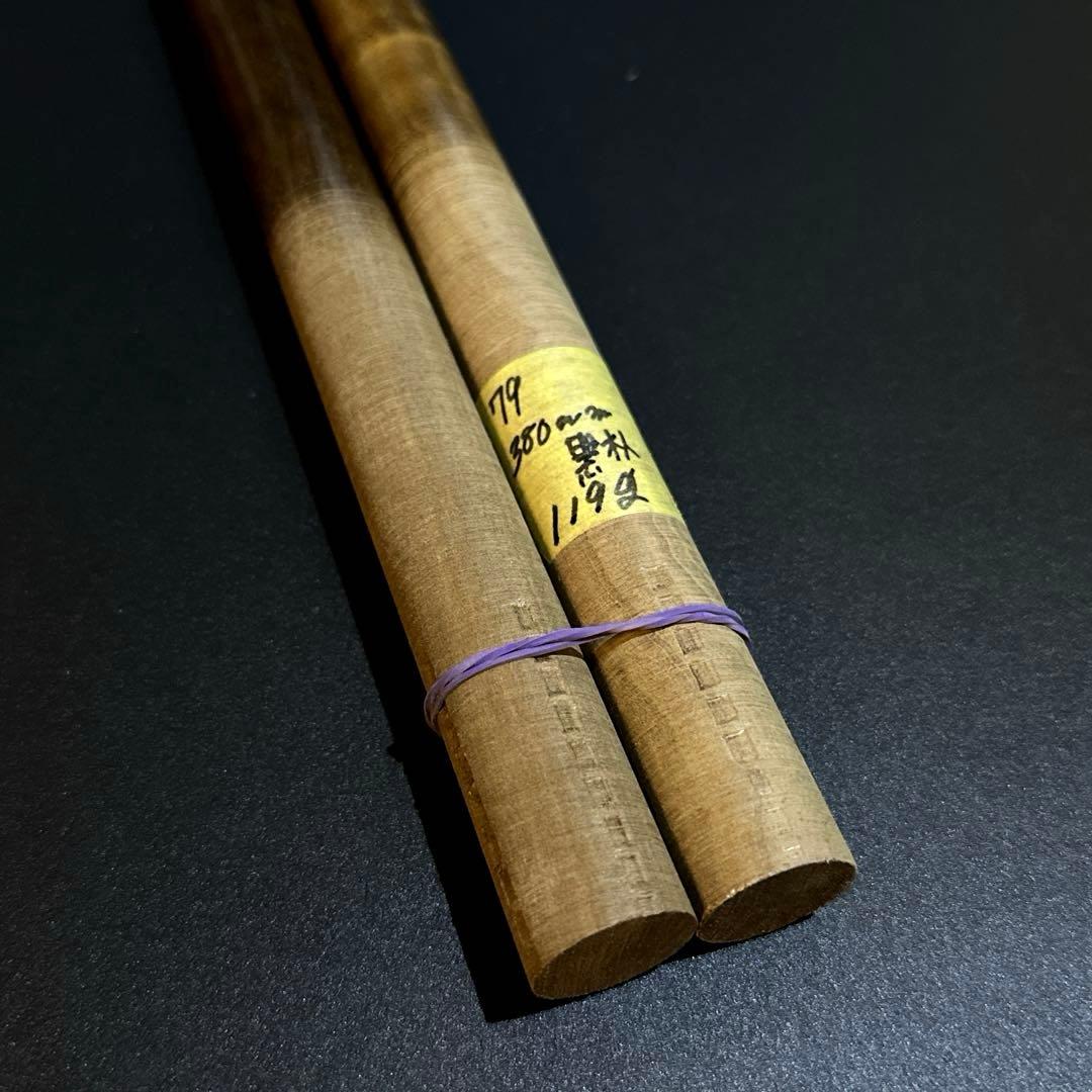 79 【旋盤使用】万能型マイバチ　激黒朴　激縮杢　高密度材　グリップ無し　超光沢