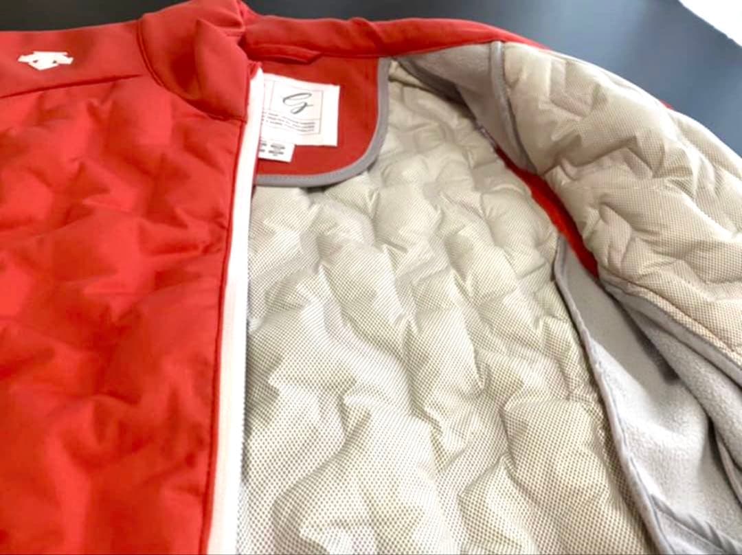 デサントゴルフ　上下②点セット　ダウンベスト　ダウンスカート 防寒