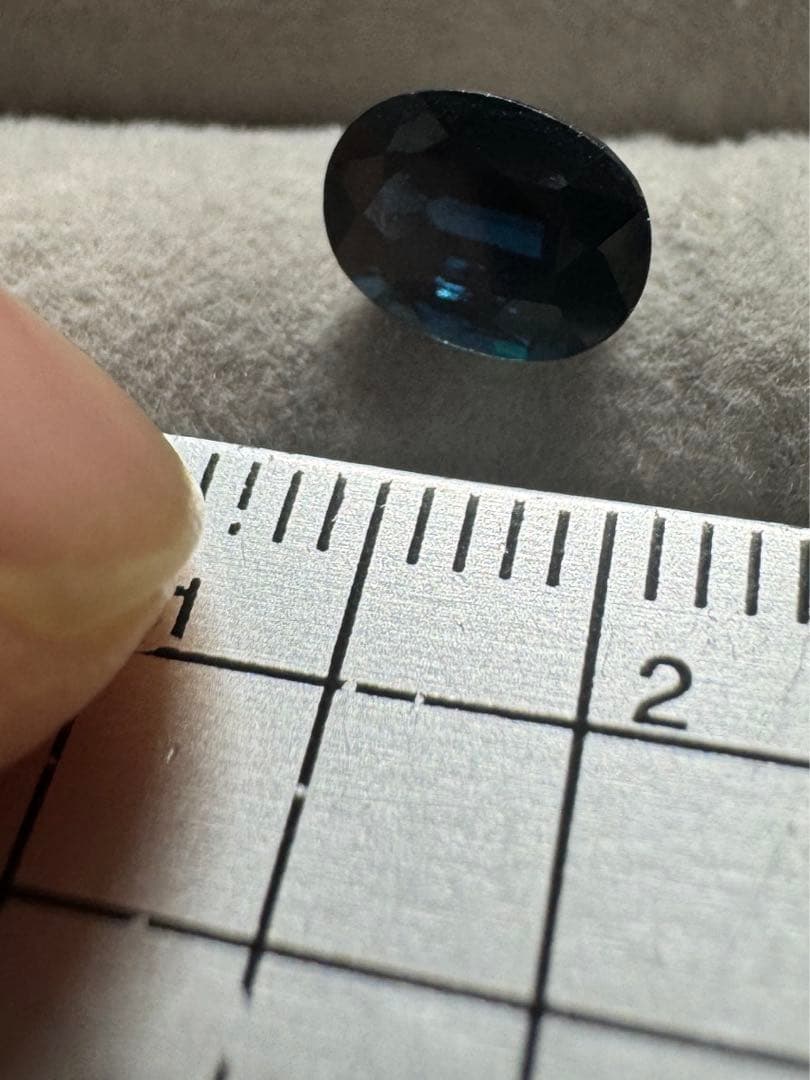 天然サファイア　1.711ct