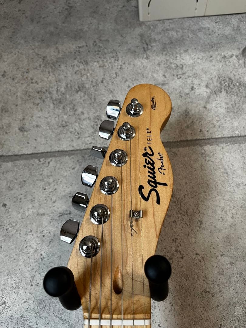 SQUIER Affinity White テレキャスター