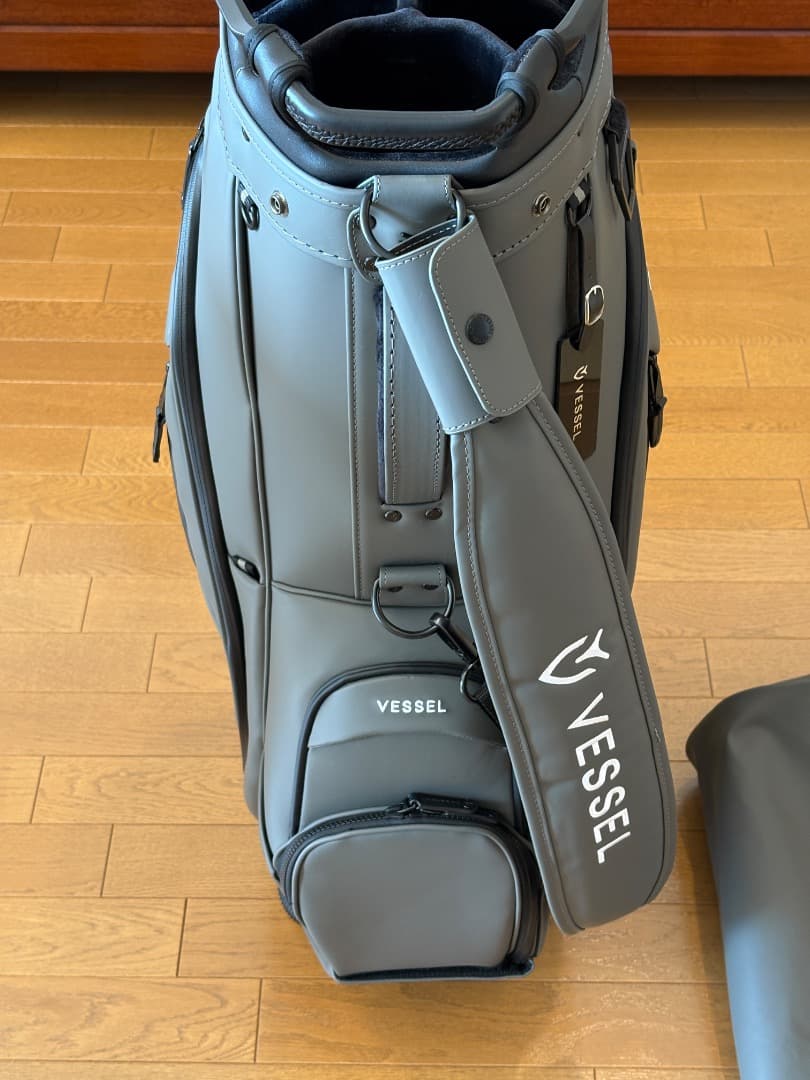 新品 VESSEL Lux 7 JP 2.0 キャディバッグ ベゼル日本限定