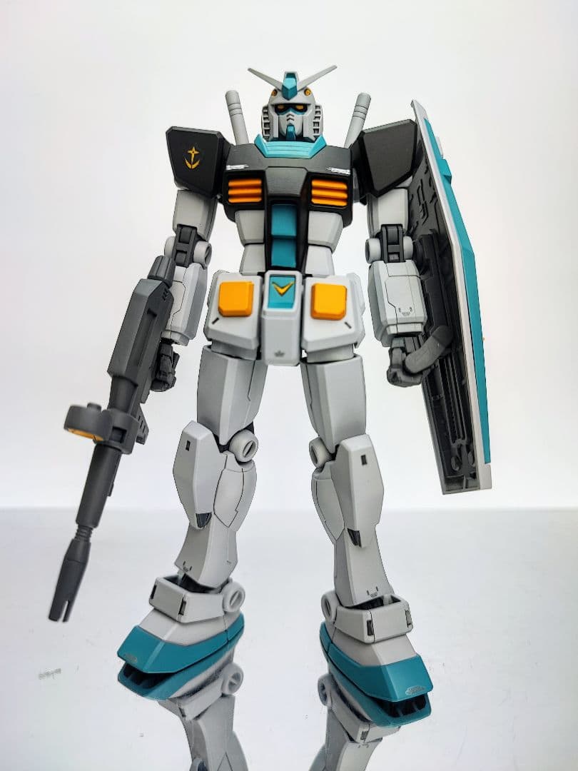 HGUC 量産型ガンダム　ガンプラ完成品