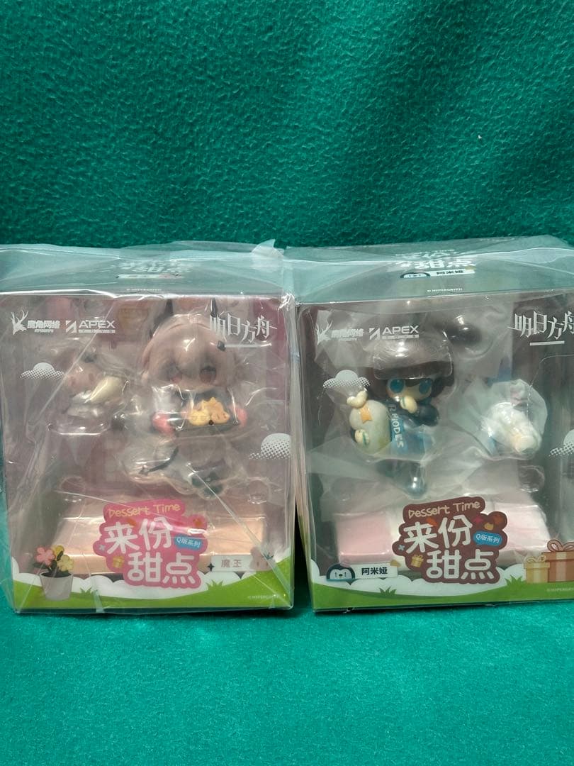 即発送　未開封　新品　アークナイツ　フィギュア　　アーミヤ　＆　テレジア