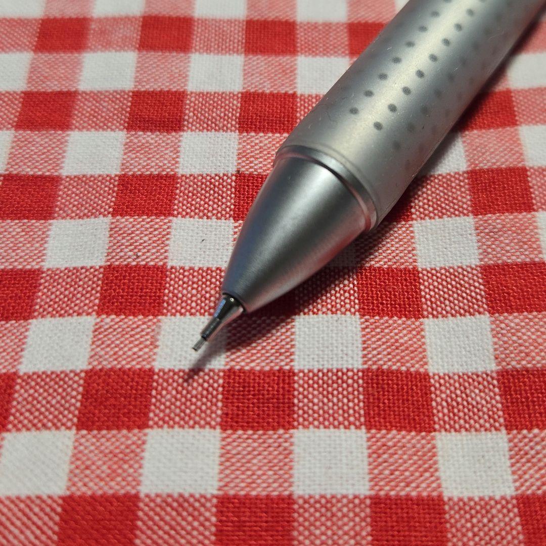 【廃盤】三菱鉛筆　ユニ　3&1 ボールペン　レア　シルバー　激レア