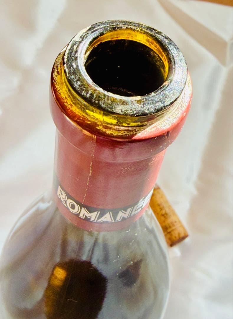 DRCロマネサンヴィヴァンの空きボトル