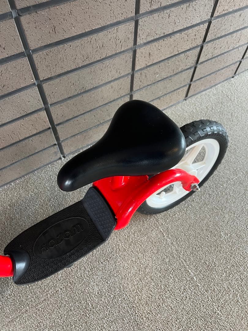 【アメリカで購入⭐︎美品】バランスバイク　ストライダー　ペダルなし　自転車　子供用