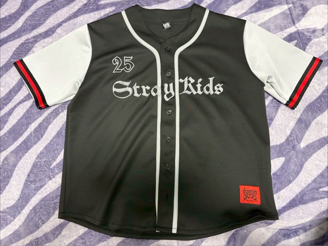 straykids リノ ユニフォーム dominate タオルセット