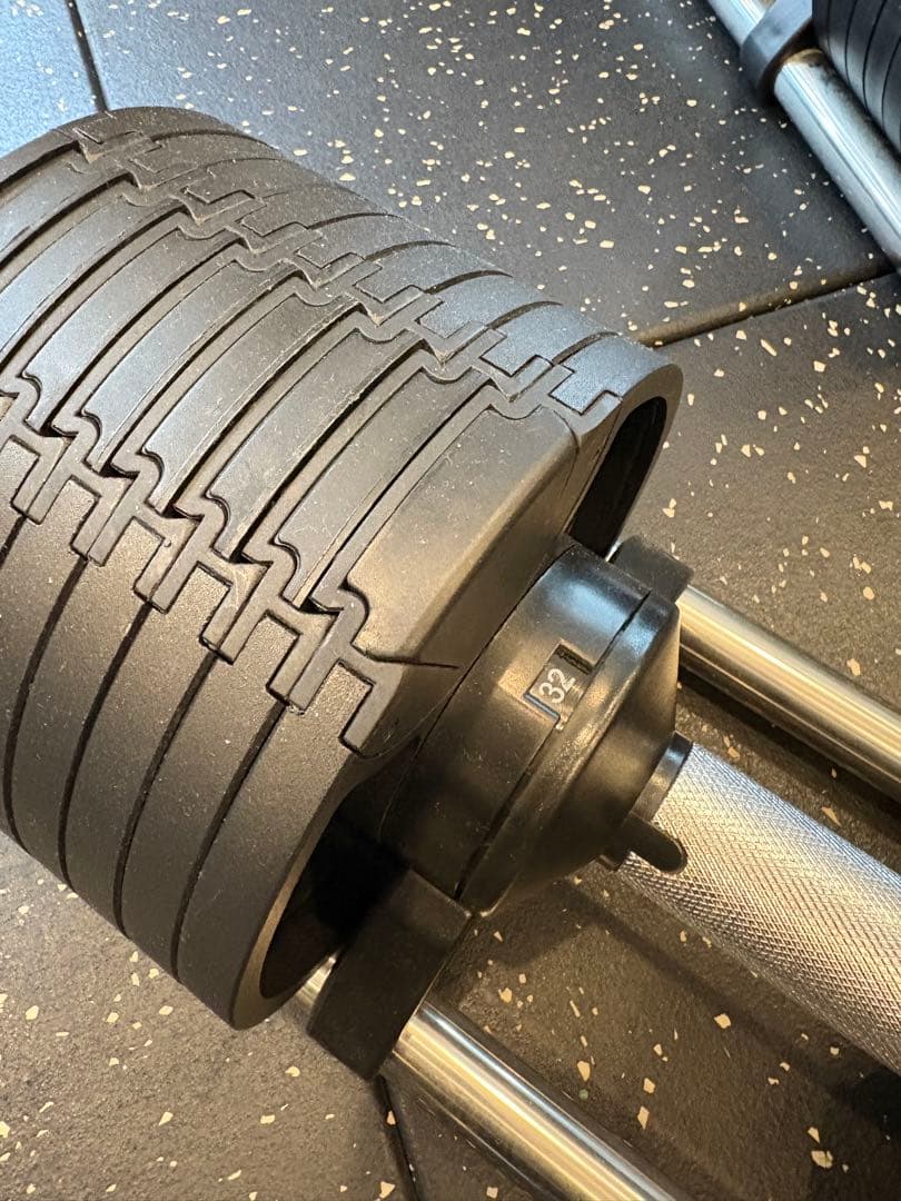 可変式ダンベル 32kg 一個のみ ノンブランド