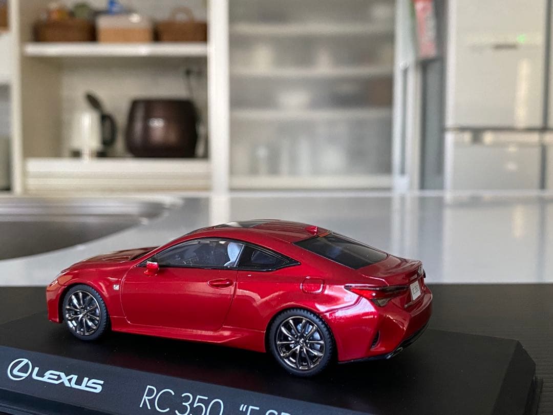 京商　1/43 RC350 Ｆスポーツ