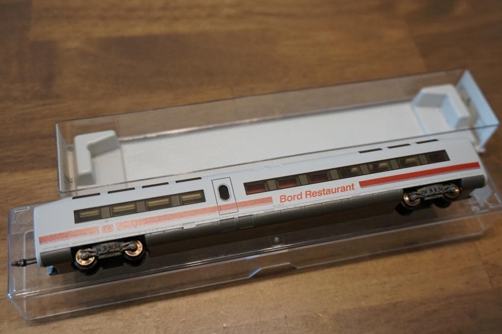 フライシュマン　ＤＢ（ドイツ）　ＩＣＥ１　旧塗装　８０４　０２０－６　食堂車