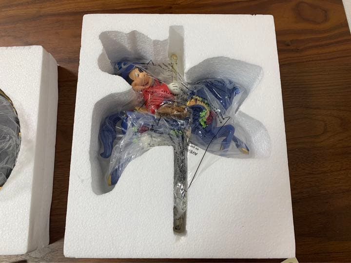 【入手困難】上海ディズニーランド アートコレクション メリーゴーランド