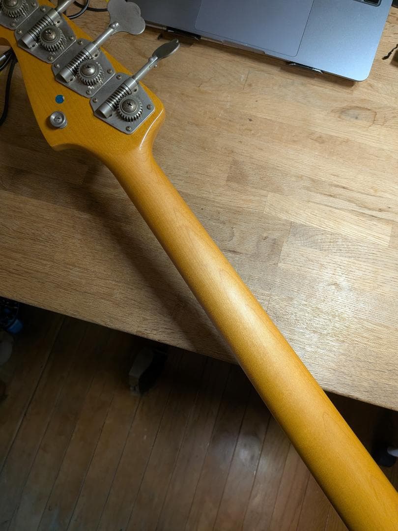 1982年Fender JV JB62-75 Jazz Bass フレットレス
