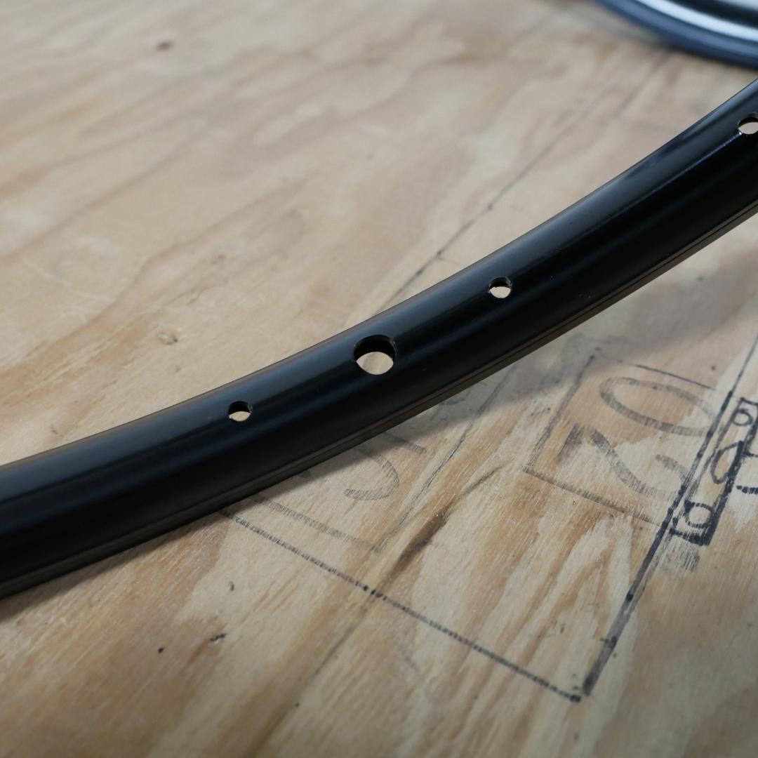 20インチ　451　リム　オールブラック　375g　2本 リムブレーキ対応