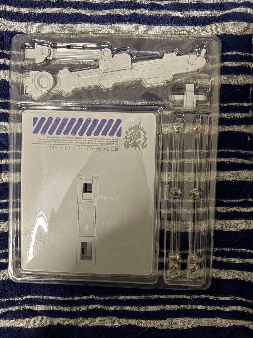 L BUILD Hi-νガンダム & ハイパーメガバズーカランチャー