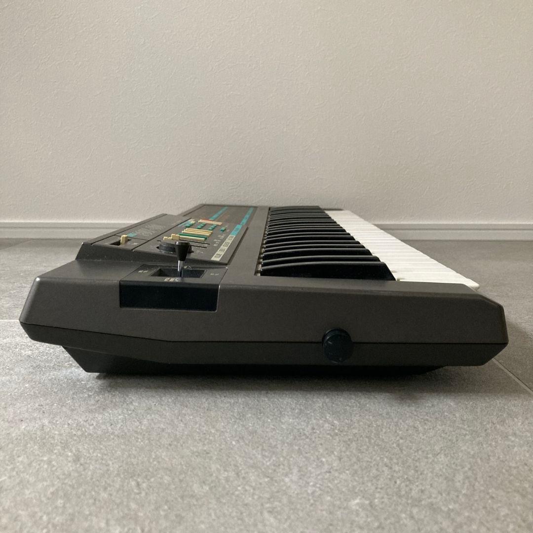 KORG POLY-800 アナログシンセサイザー ジャンク品 ケース付き