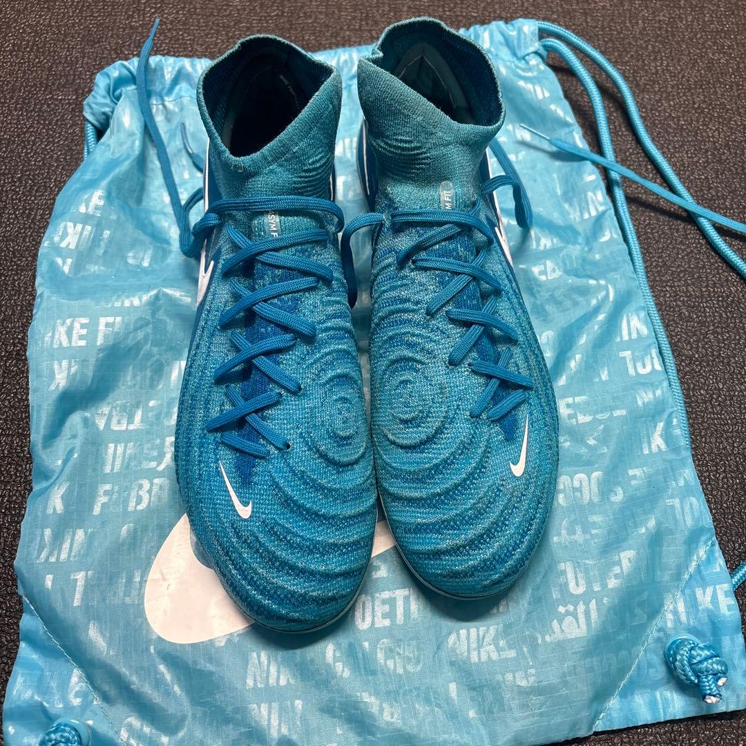 ナイキ　ファントム　GX 2 プロ　AG 26センチ