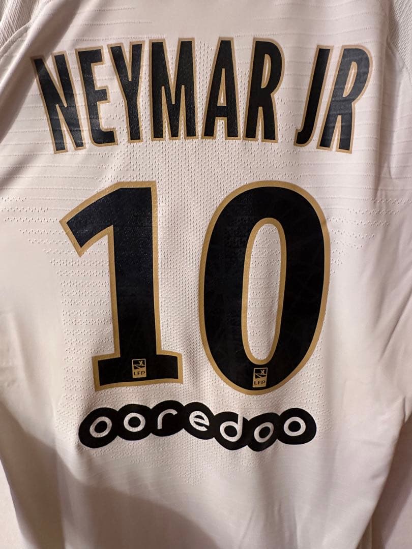【ネイマール#10】パリサンジェルマン 選手支ユニフォーム 18/19 Lサイズ