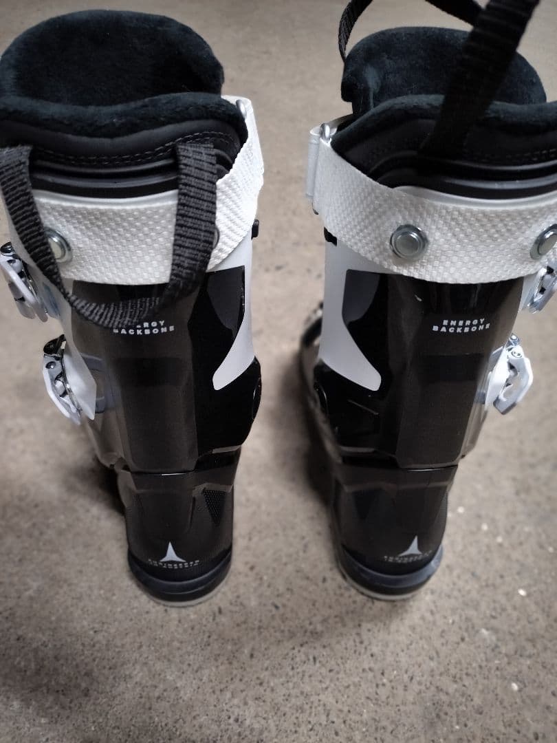 Atomic Hawx Ultra 85 22.5cm スキーブーツ 23モデル