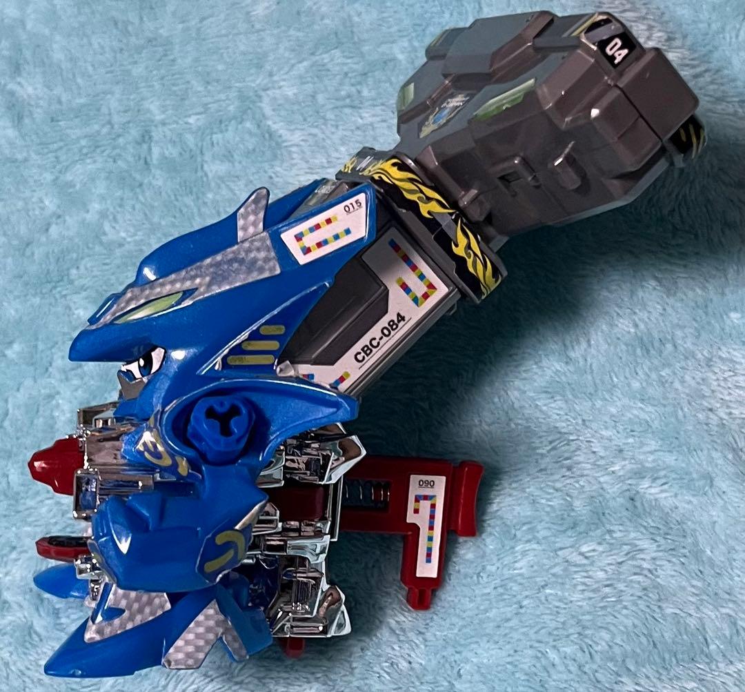 クロスファイトビーダマン　3体セット