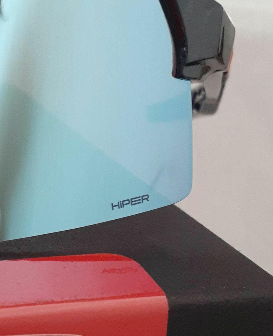 100% S3 ブラックホログラフィック ワンハンドレッド サングラス