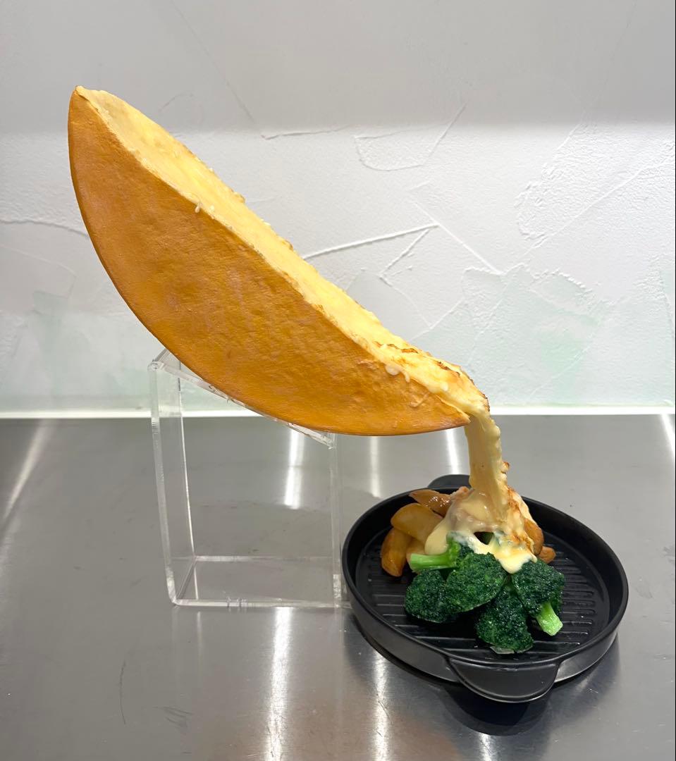 ラクレットチーズ リアル食品サンプル ほぼ実寸大