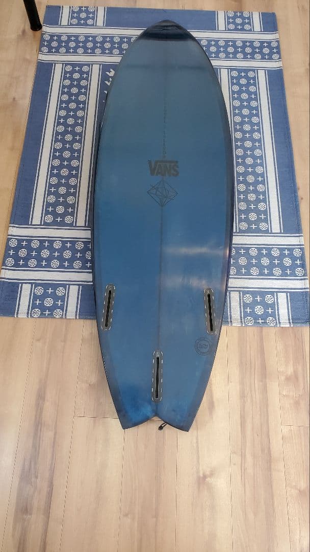 (手続き中)　サーフボード アルメリック　ロケットワイド　5.6 pu