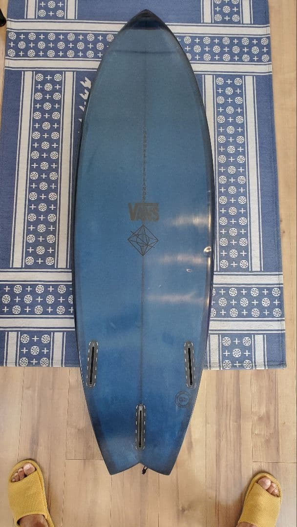 (手続き中)　サーフボード アルメリック　ロケットワイド　5.6 pu