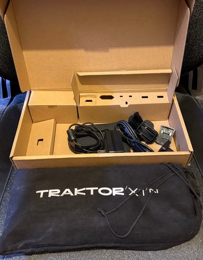 Traktor Z1 MK2/X1 MK3 DJコントローラーセット