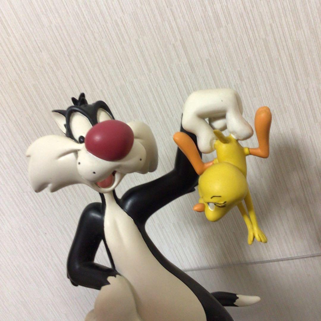 トゥイーティー　＆　シルベスター・キャット　フィギュア