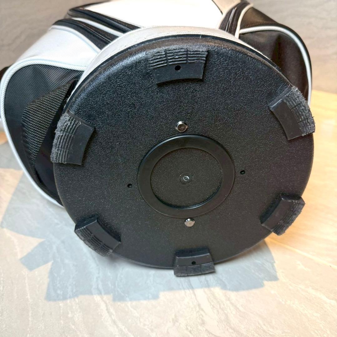 TaylorMade キャディバッグ　8.5型