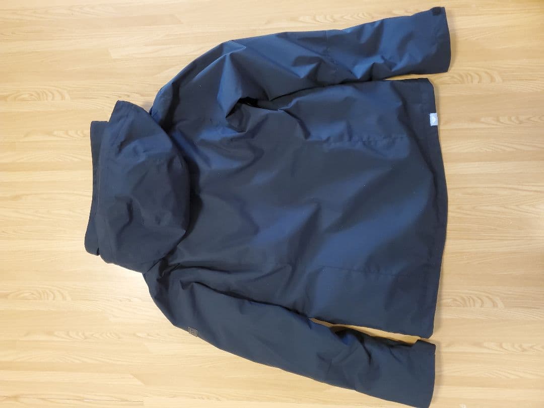 ROXY スノーボードウェア　レディース　 上下セット ブラック/ホワイト