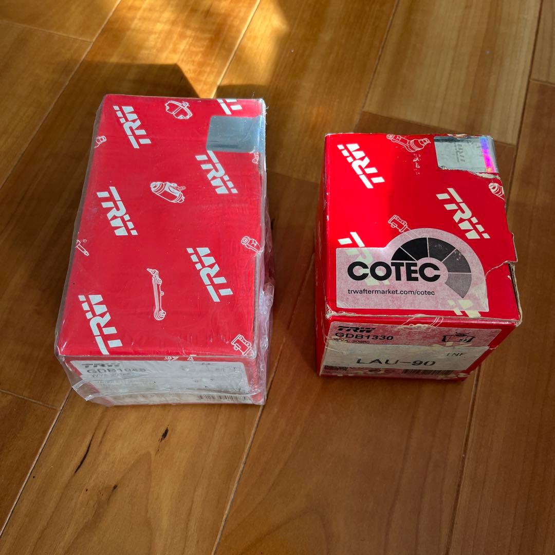 ルポGTI TRWブレーキパッドGDB1048 GDB1330