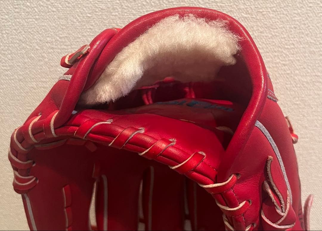 【美品】投手用グローブ　ミズノ　グローバルエリート　右投げ　硬式