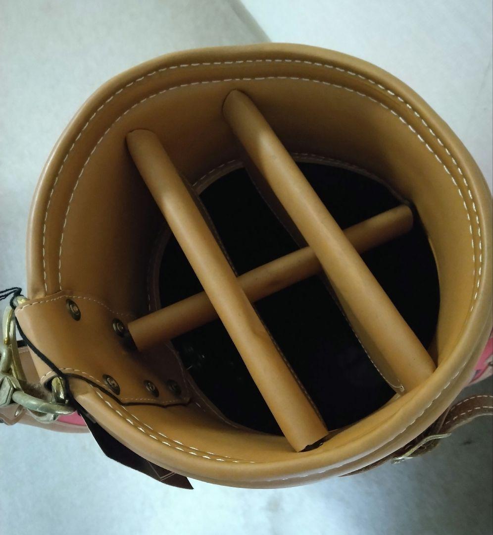 未使用　 トラサルディ ゴルフキャディーバッグ　レッド系　タグ付き