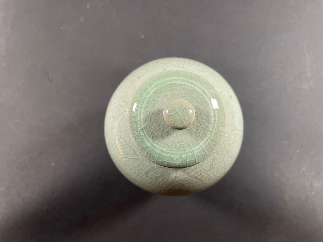 14 最終値下げ　韓国 人間文化財 池順鐸 高麗青磁 壺 茶入 陽刻 青磁 共箱