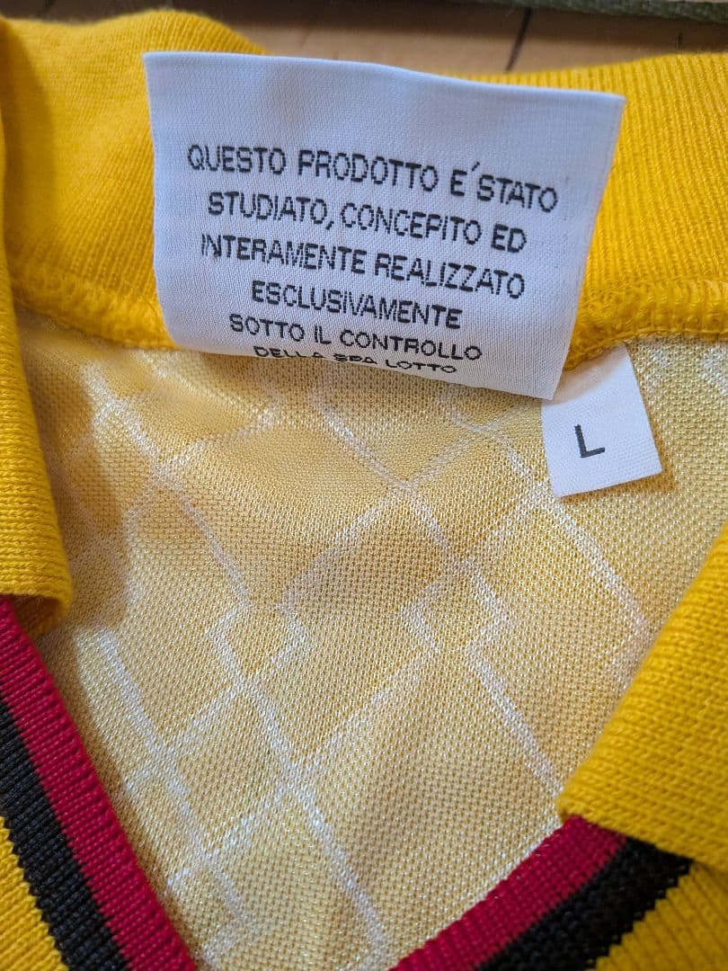 ヴィンテージユニフォームミランオーセンティックユニフォームイエロー