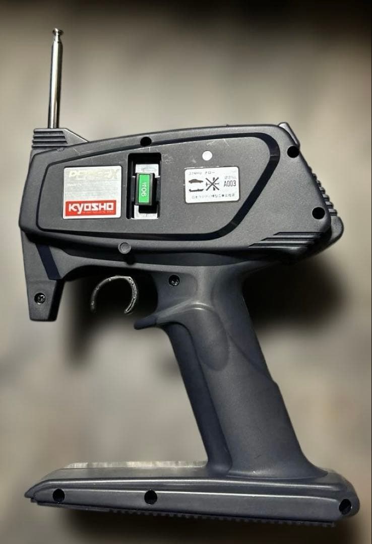 京商　ミニッツ アウディ TT クーペ ラジコン ミニッツレーサー