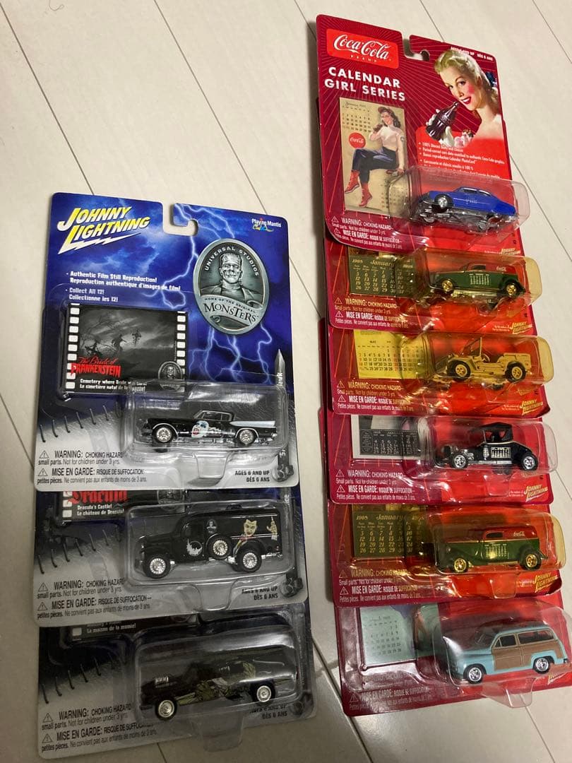 【未開封ミニカー】コカコーラガールズシリーズ&johnny lightning