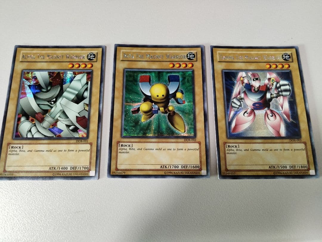 遊戯王OCG アルファ・ベータ・ガンマの磁石戦士セット 海外版