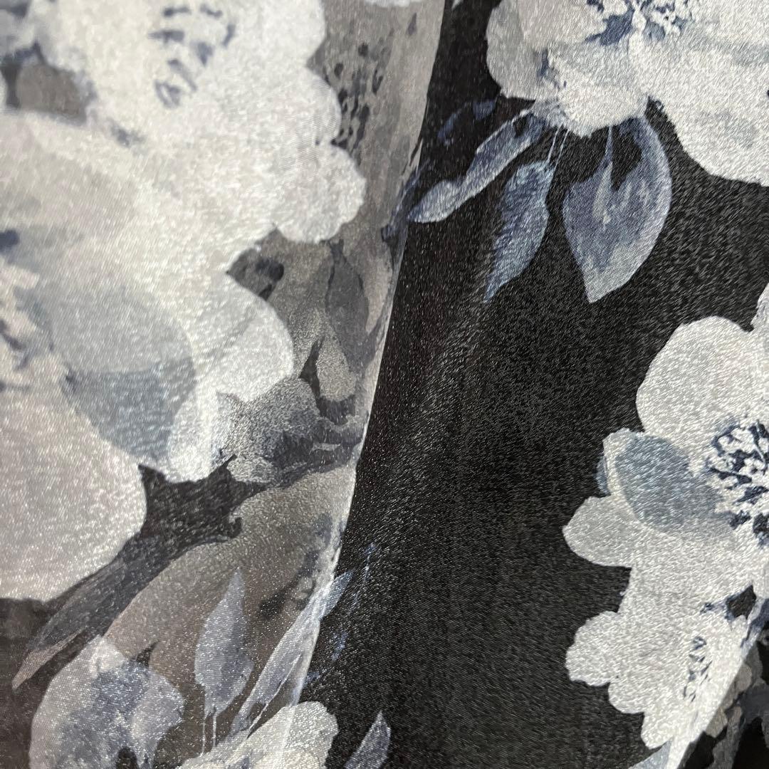 新品 社交ダンス スカート コサージュ付きモノトーン花柄プリント