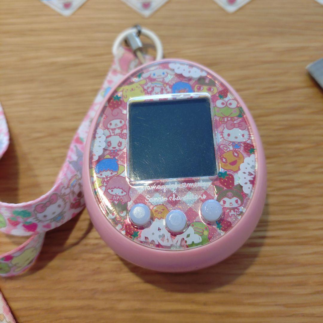 たまごっちみーつ サンリオ ストラップ付き