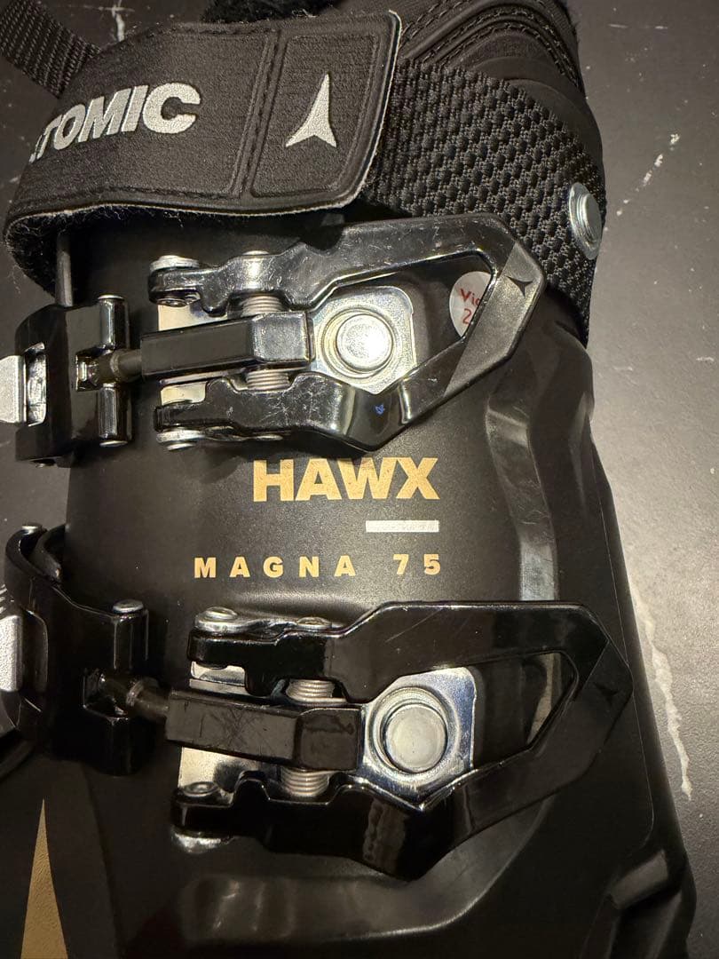 ATOMIC HAWX MAGNA75スキーブーツ23-23.5cm