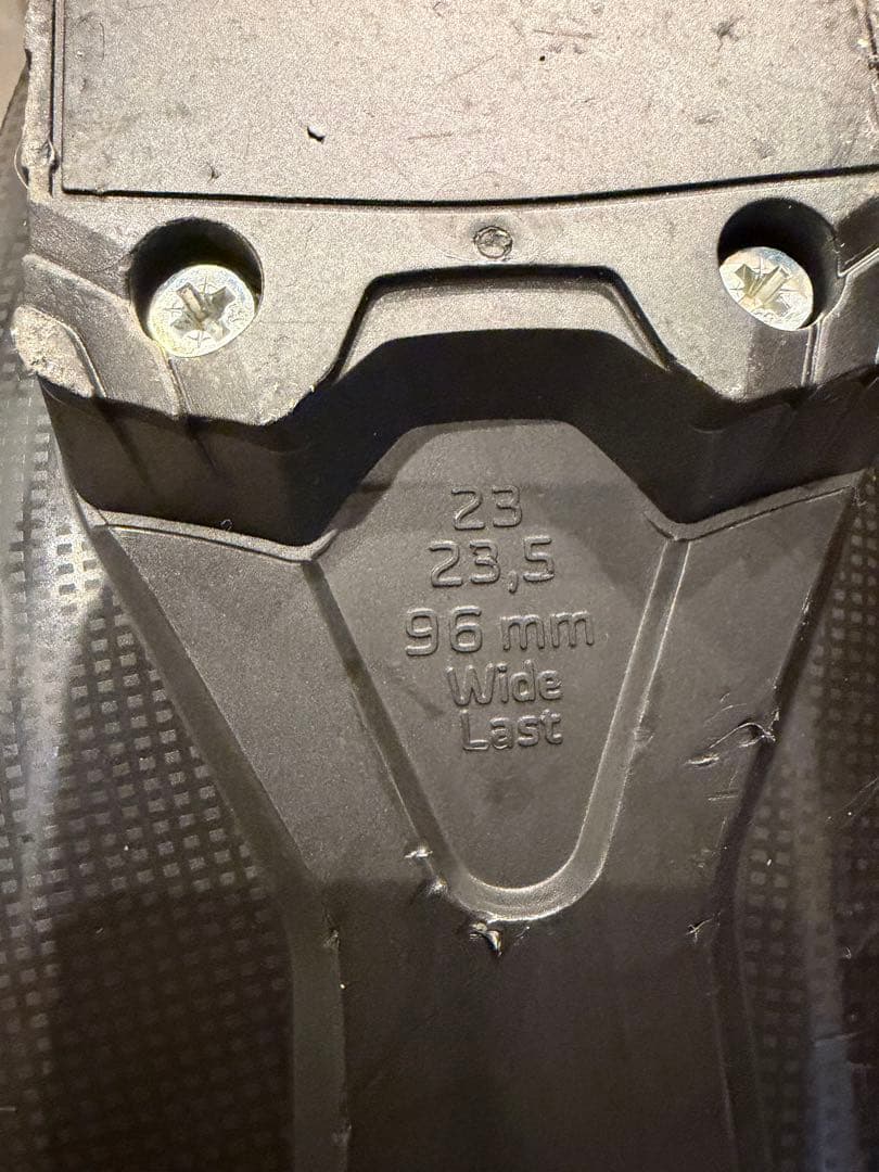 ATOMIC HAWX MAGNA75スキーブーツ23-23.5cm