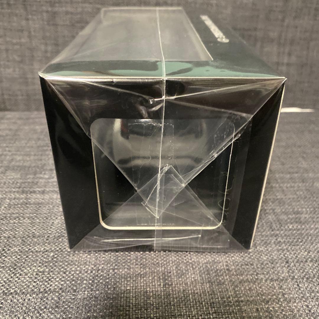 新型アクア　ミニカー　プラチナホワイトパールマイカ