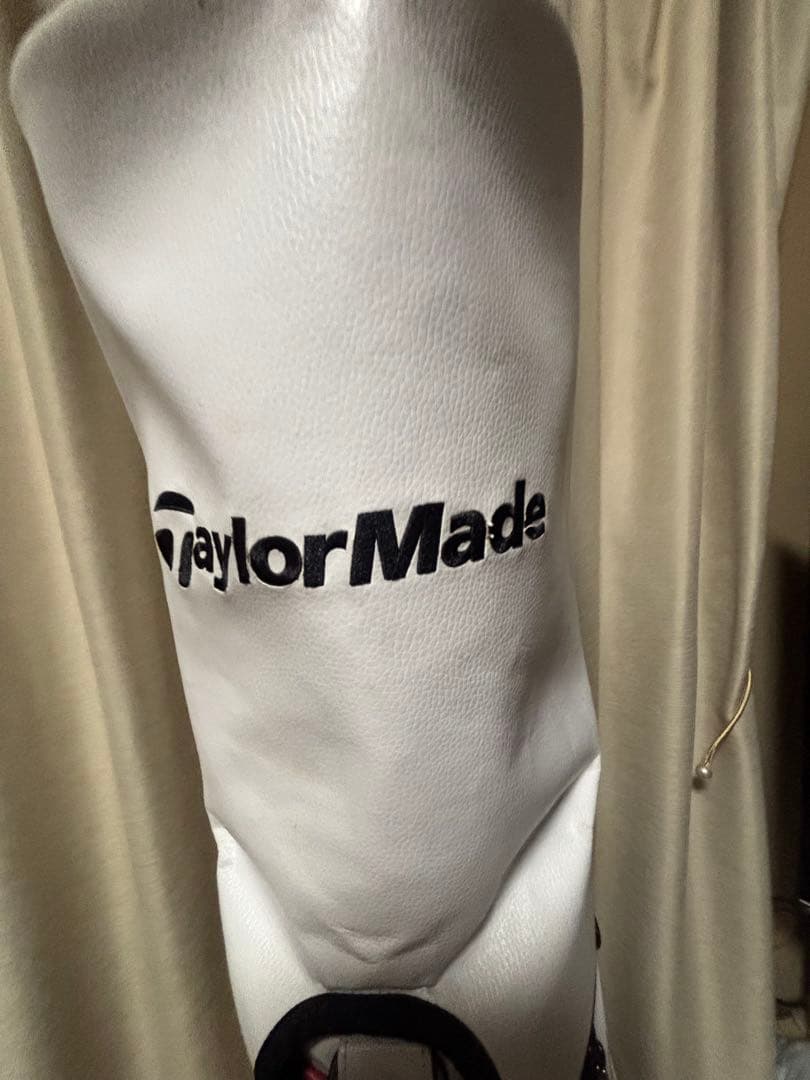 TaylorMade キャディバッグ ホワイト/レッド9.5型