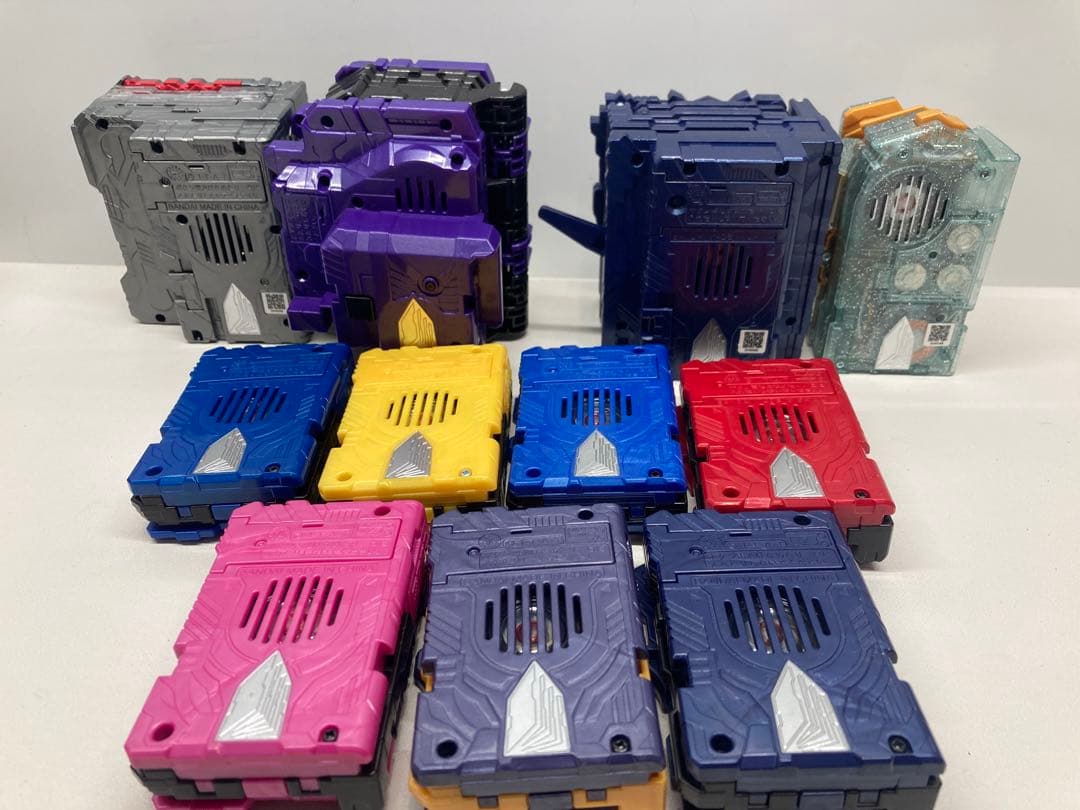 B0202)DXアルターライドブック　セット 仮面ライダーセイバー 国内正規品